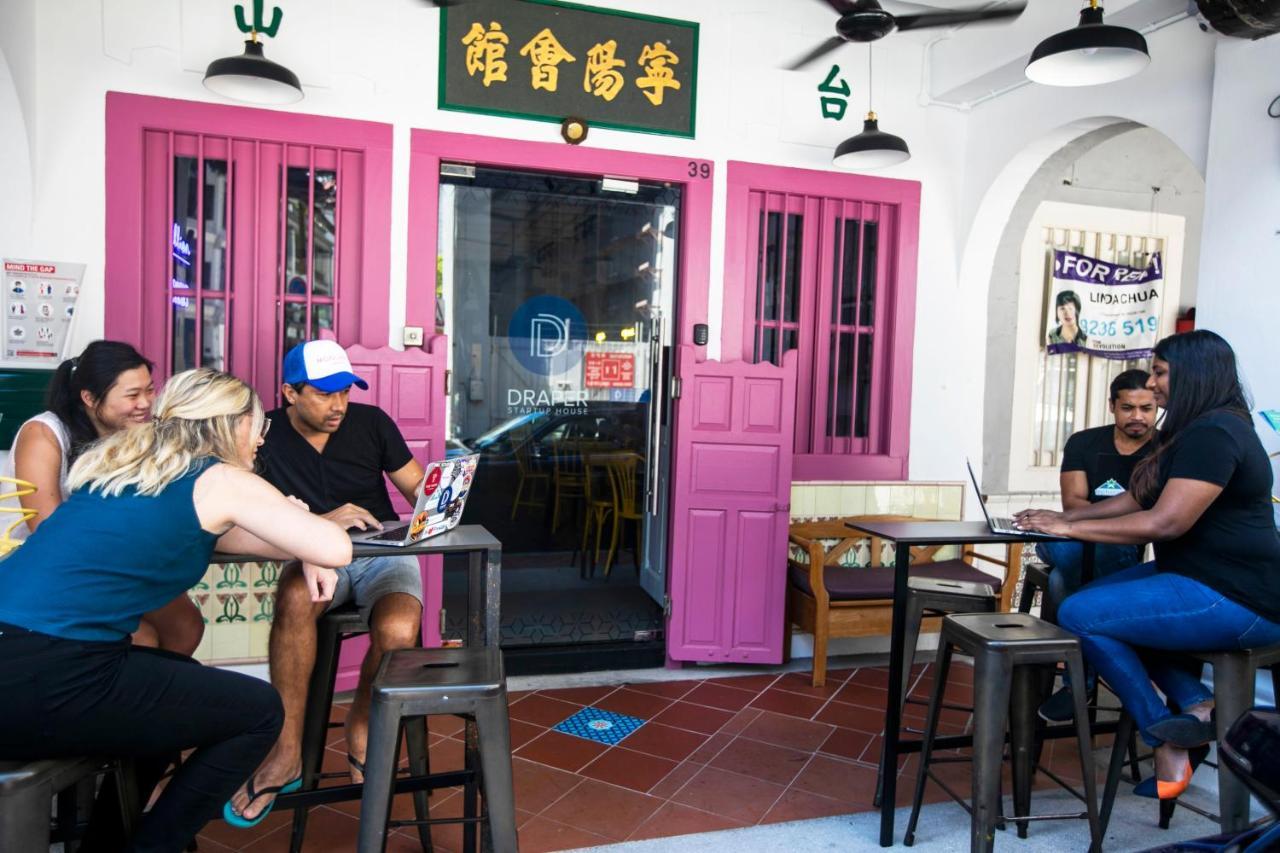 Draper Startup House For Entrepreneurs Capsulehotel Singapore