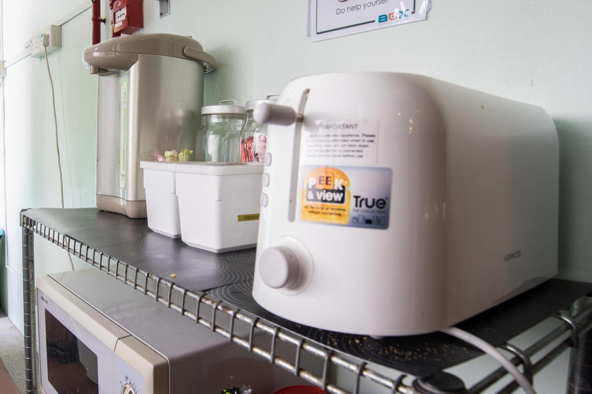 Capsulehotel Draper Startup House For Entrepreneurs *