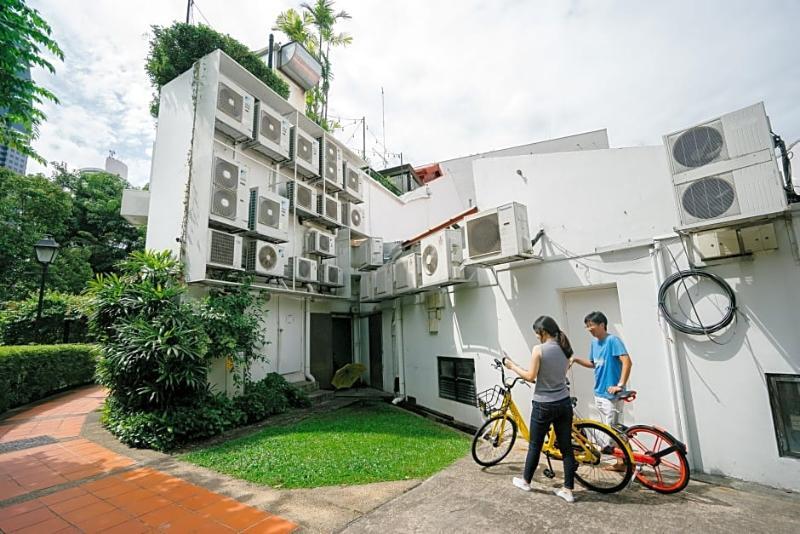 Draper Startup House For Entrepreneurs Capsulehotel *