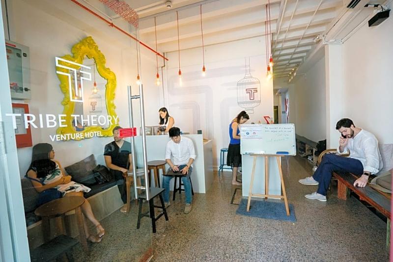 Draper Startup House For Entrepreneurs Capsulehotel *